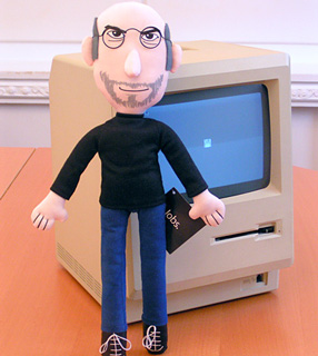 steve-jobs-boneco steve-jobs-boneco