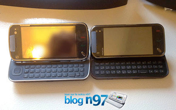 n97mini1.jpg n97mini1.jpg